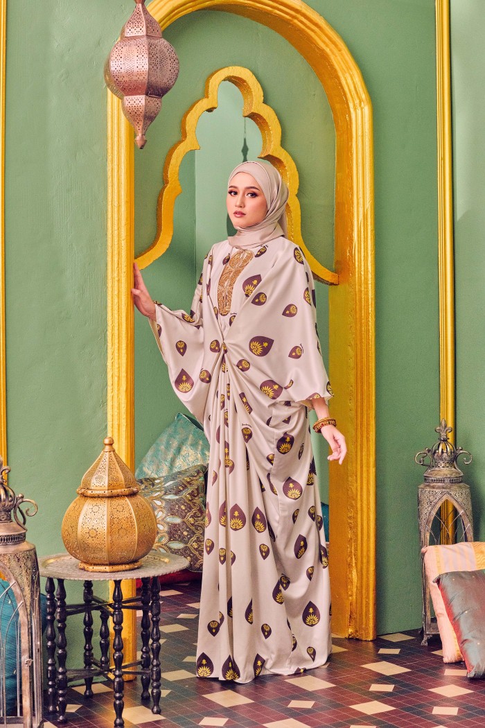 PRE ORDER PRIYADAR CAFTAN IN GREY