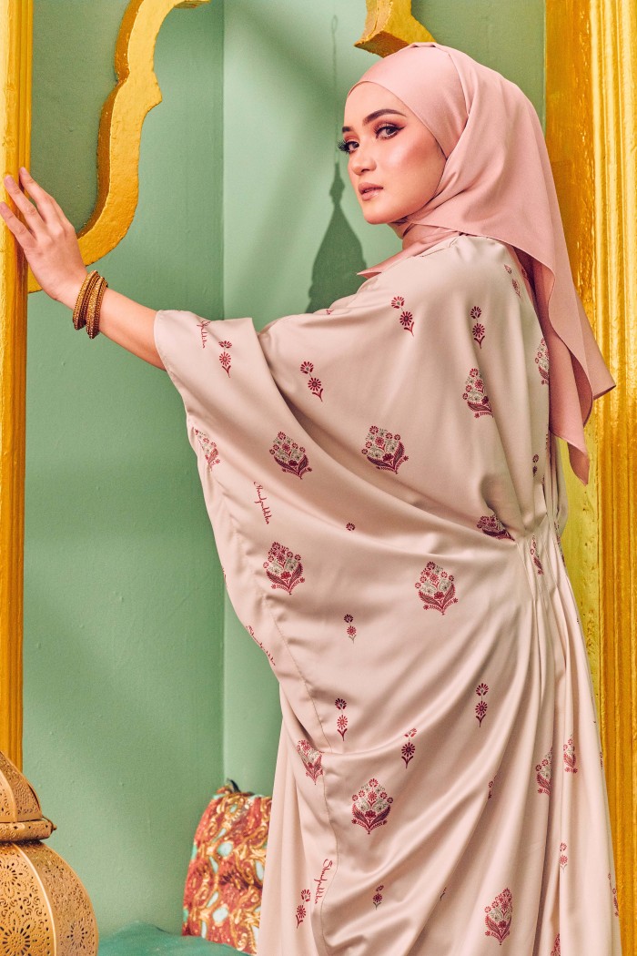 PRIYADAR CAFTAN IN NUDE