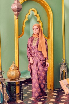 PRIYADAR CAFTAN IN PLUM PURPLE