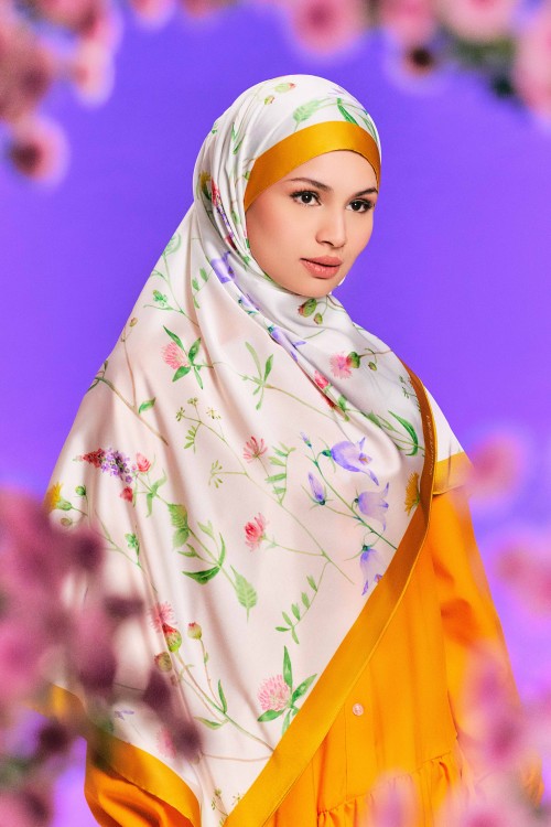 FLORAA IN RHEA HONEY