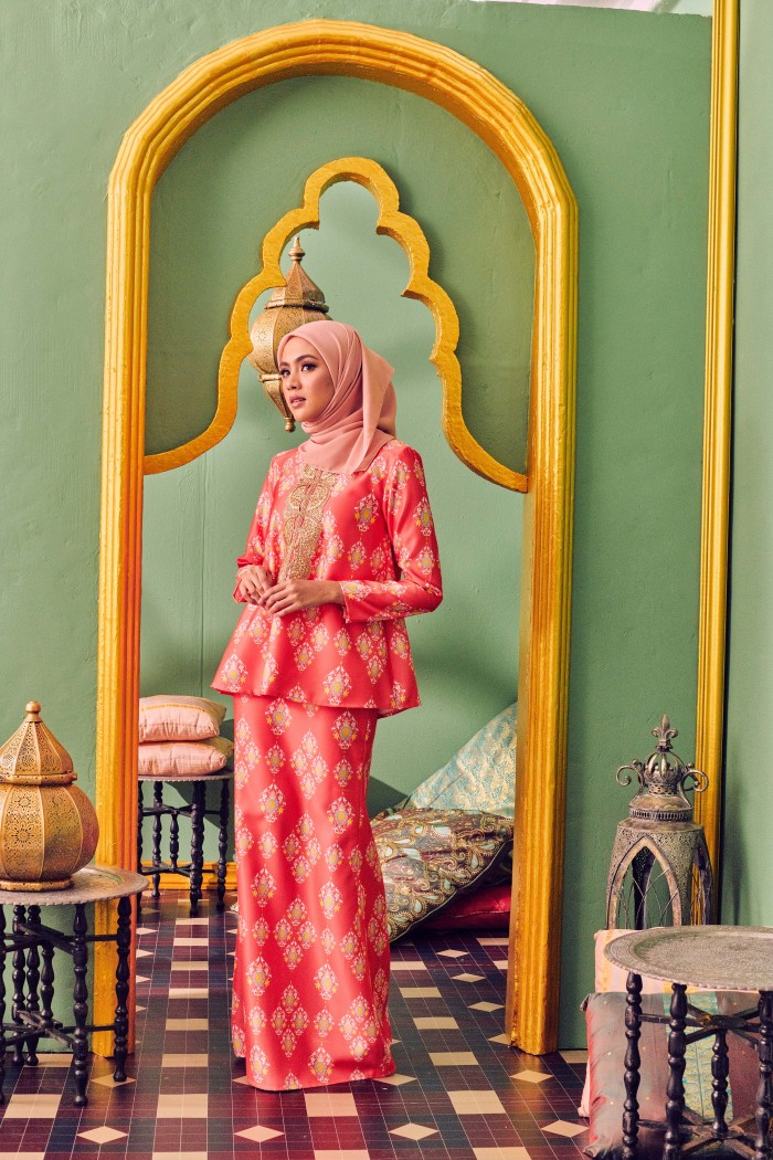 RHITA IN CORAL