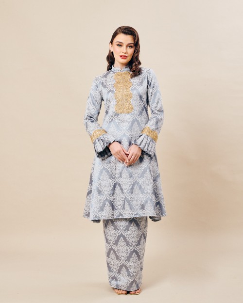 RUBYA RAYA IN SILVER