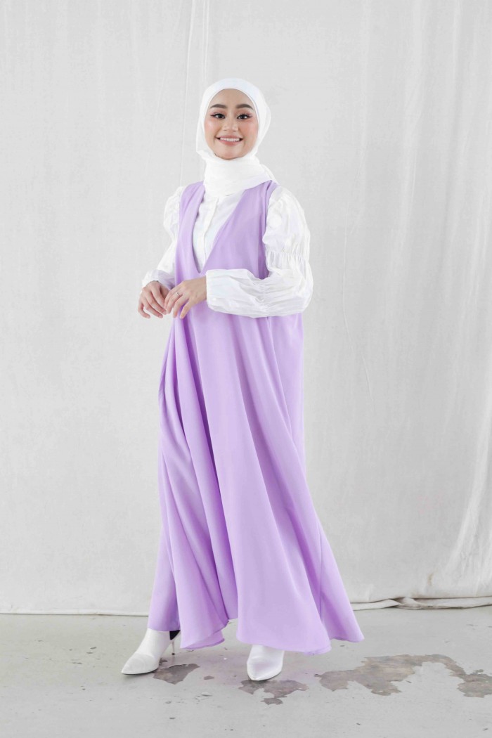 SHELLY DRESS IN LILAC PURPLE