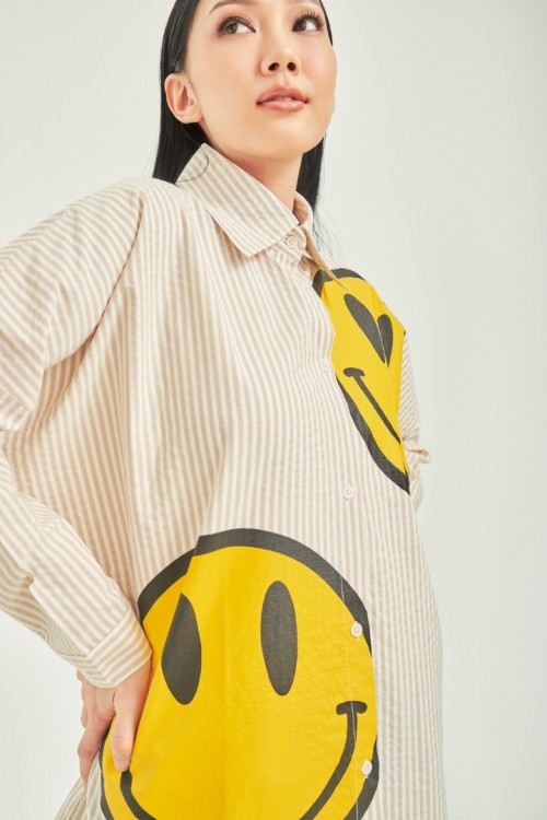 SMILEY IN BEIGE
