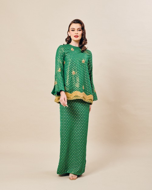 DEF SONA IN GREEN