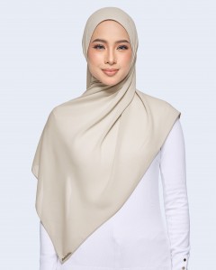MALIQA SHAWL 2.0 IN LIGHT NUDE