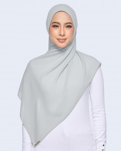 MALIQA SHAWL 2.0 IN POWDER BLUE