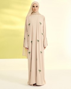 LUBNA IN NUDE