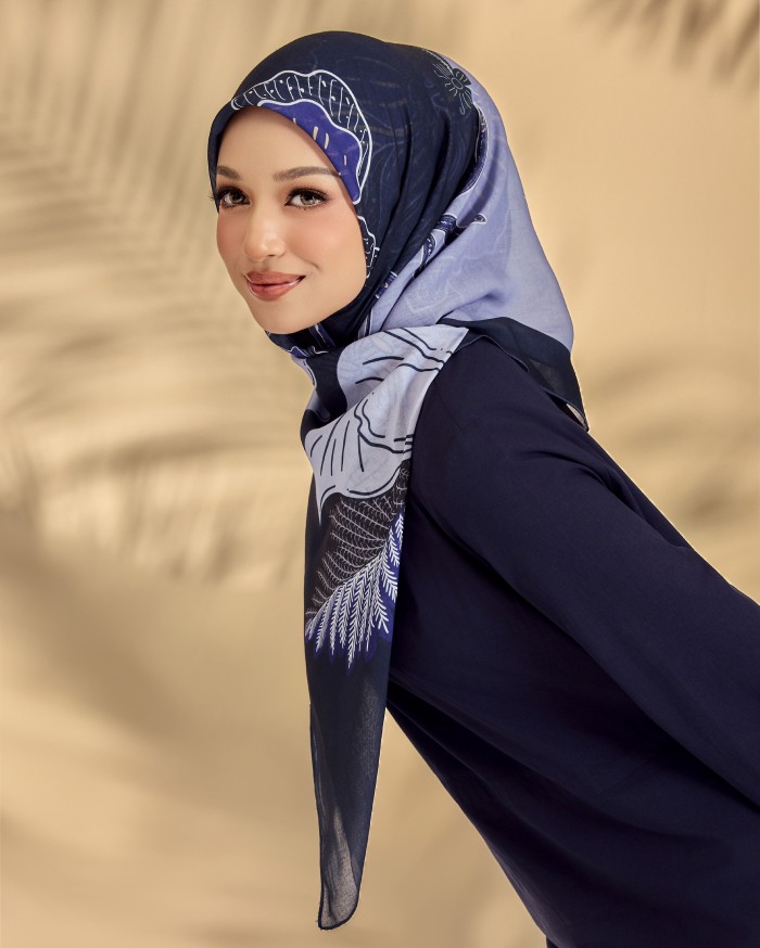 BUNGA BANGSA IN CITRA BIRU