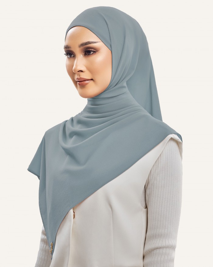 CHIFFON CRUSH IN POWDER BLUE