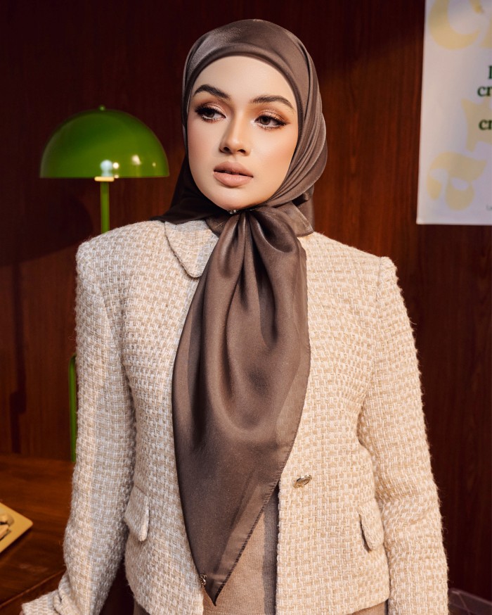 SILK ORGANDY IN CHOCOLATE BROWN
