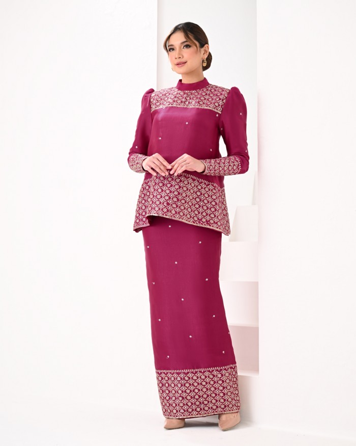 DEFECT YASHIKA IN FUCHSIA PINK