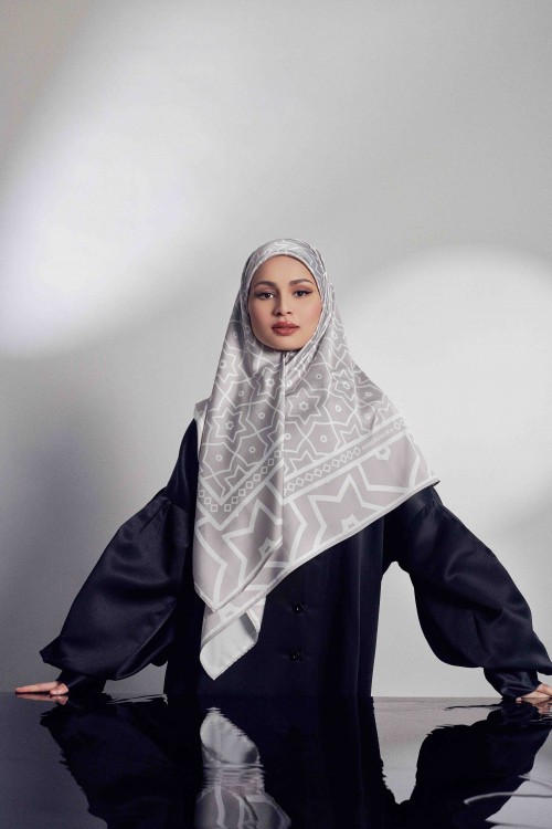 ZARA IN PEARL GREY