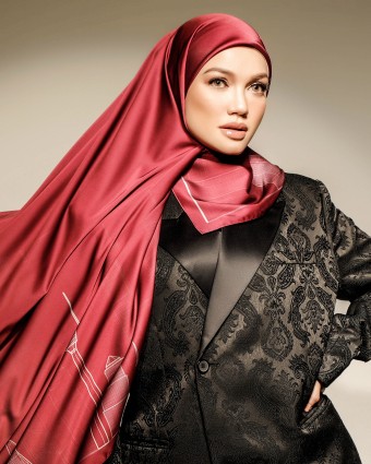 DIRGAHAYU IN PENCAKAR LANGIT BARN RED