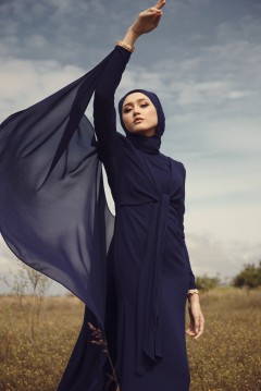 PRE ORDER AMEERA IN NAVY BLUE