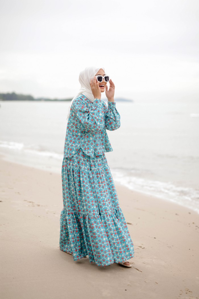 MORGAN SKIRT IN BLUE FLOWER