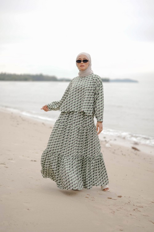 MORGAN SET IN GREEN CHECKERED