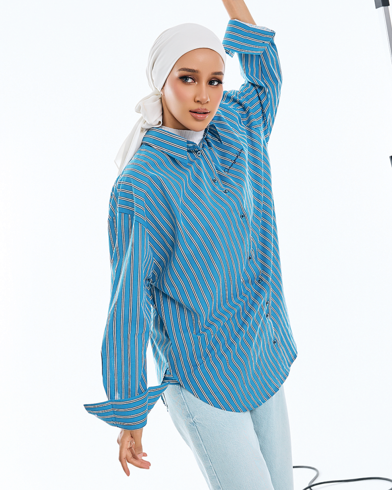 DEFECT MARILYN IN SEA BLUE