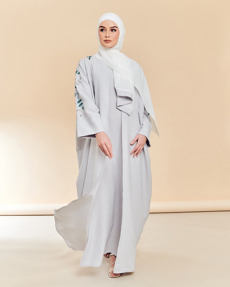 BURAYDAH SET IN LIGHT GREY