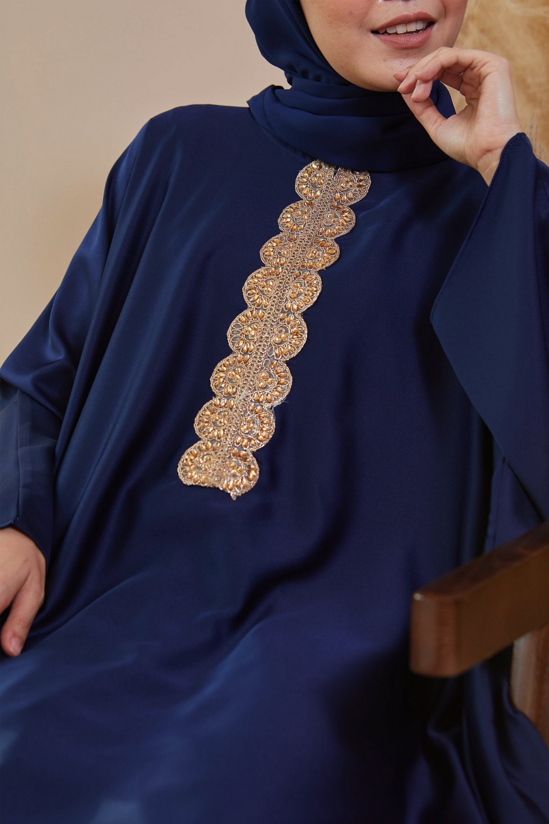 DEFECT RANI IN NAVY BLUE