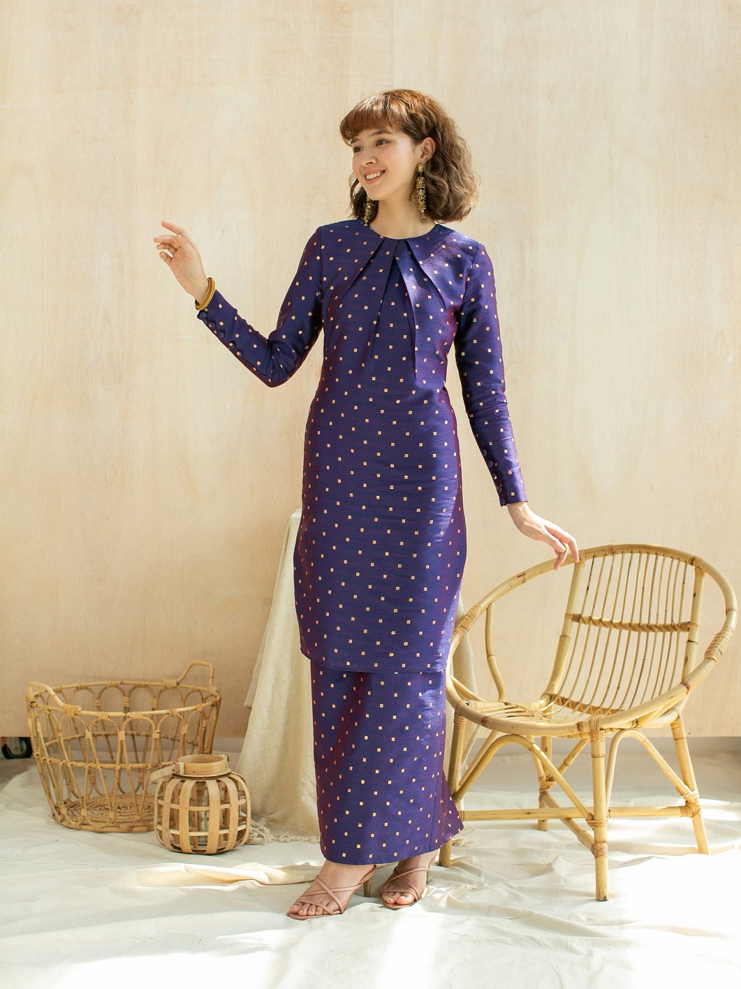 ASHWINI IN NAVY BLUE