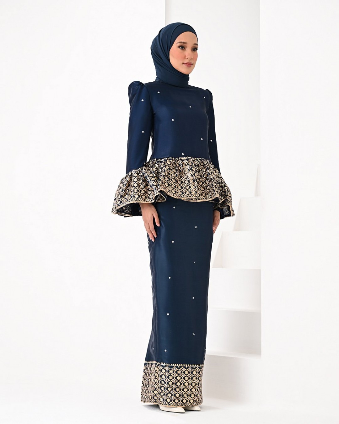 BINDIYA IN DARK BLUE