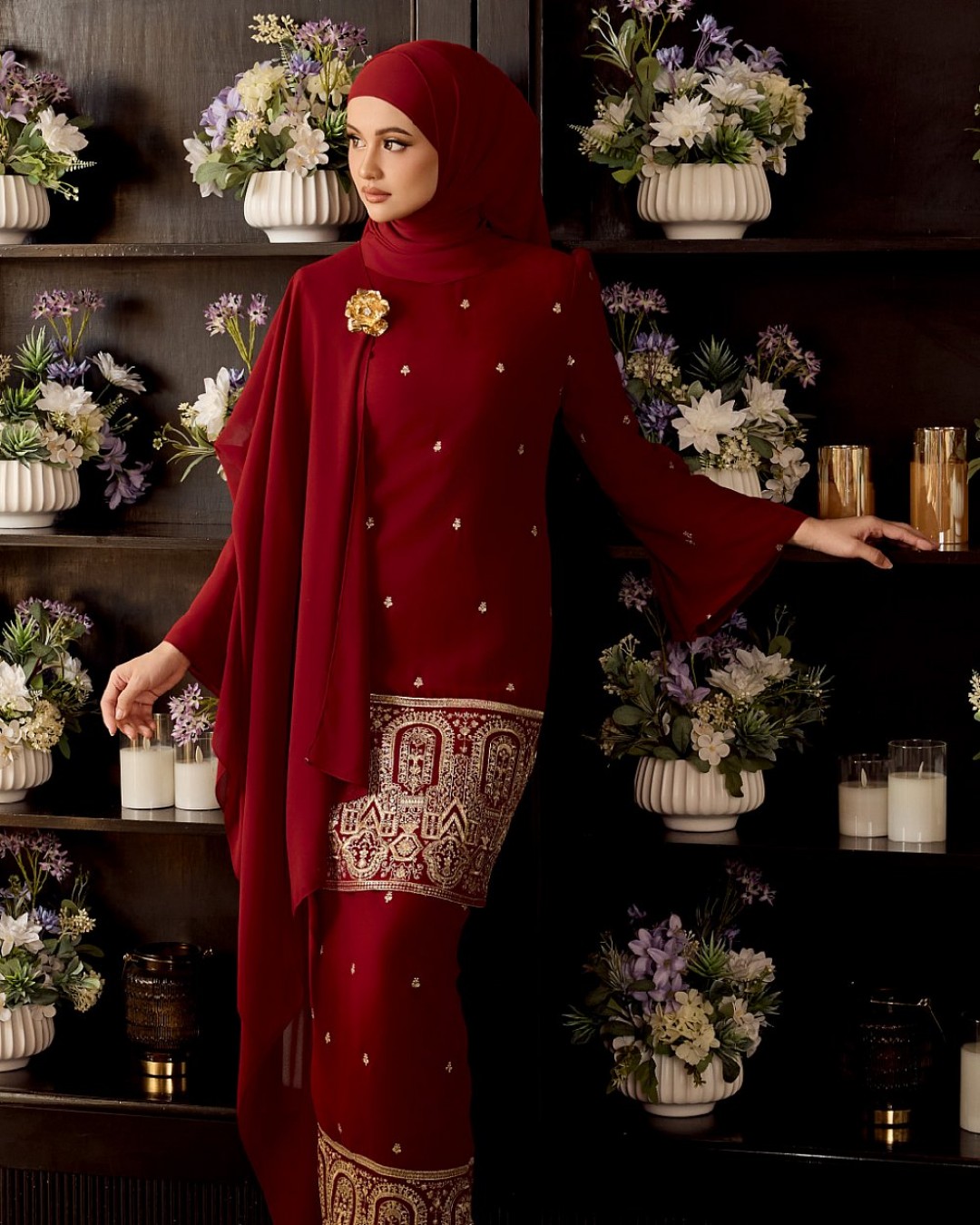 EYANA IN RED CHILI