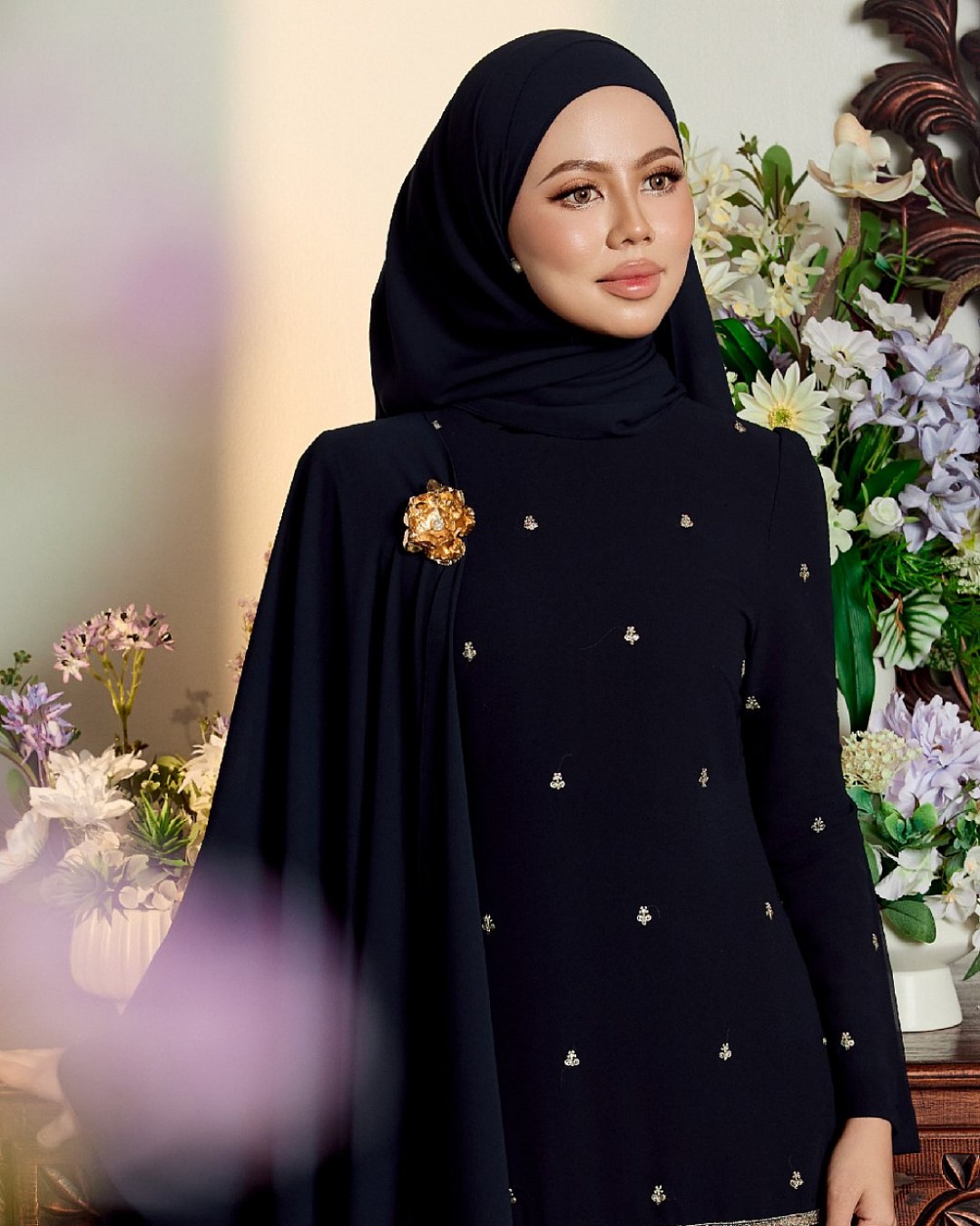 EYANA IN DARK BLUE