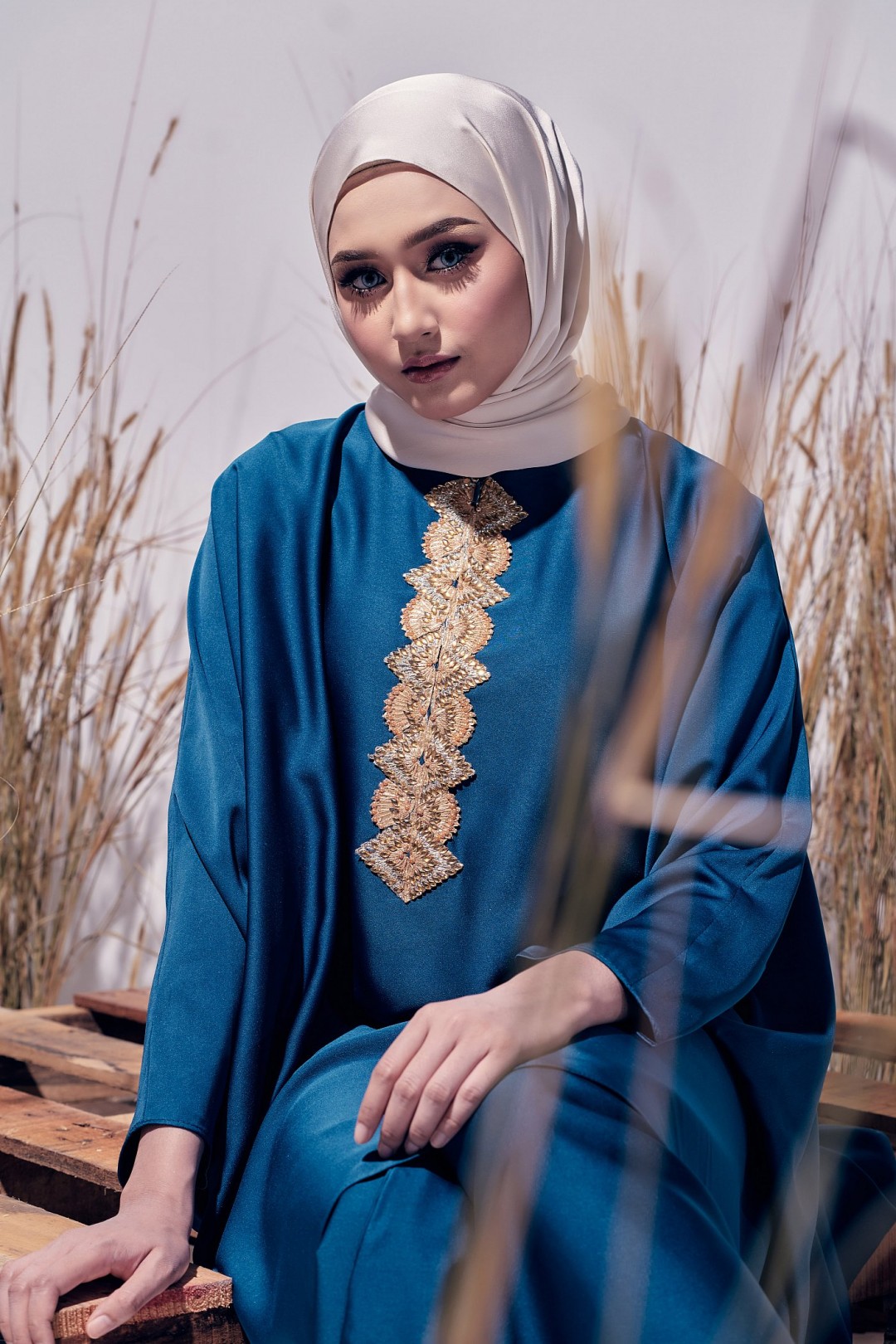 HENNA CAFTAN IN TEALBLUE