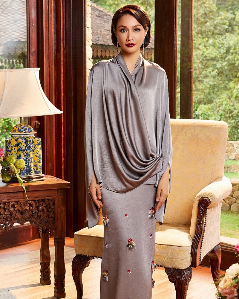 DEFECT LAYLAA IN SILVER SOFT GREY