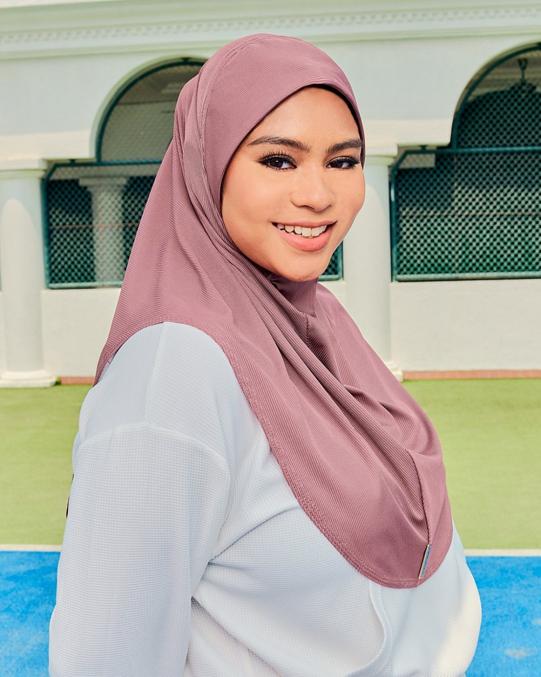 BASIC BE IN MAUVE TAUPE