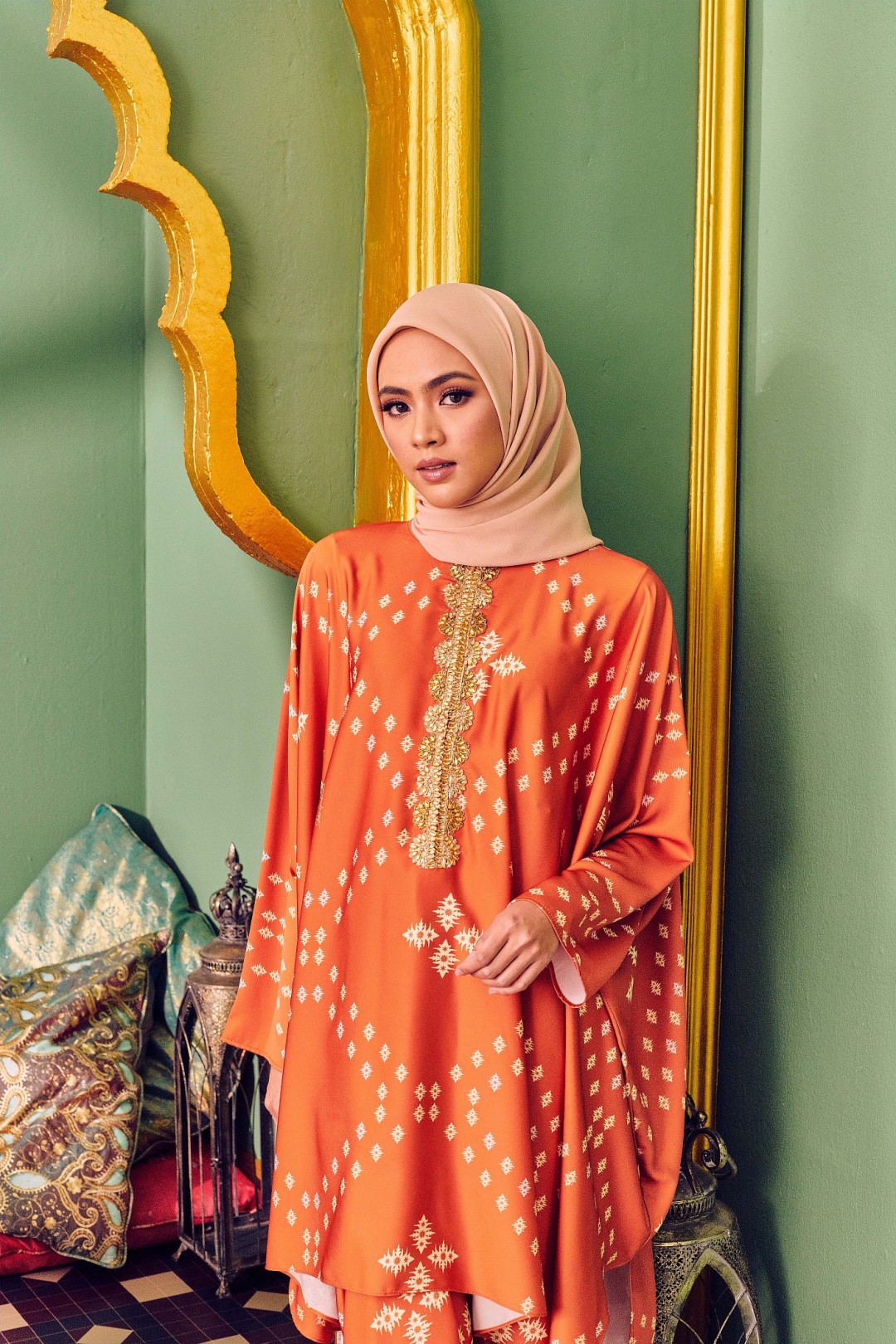 MEENAKSHI CAFTAN IN TANGERINE