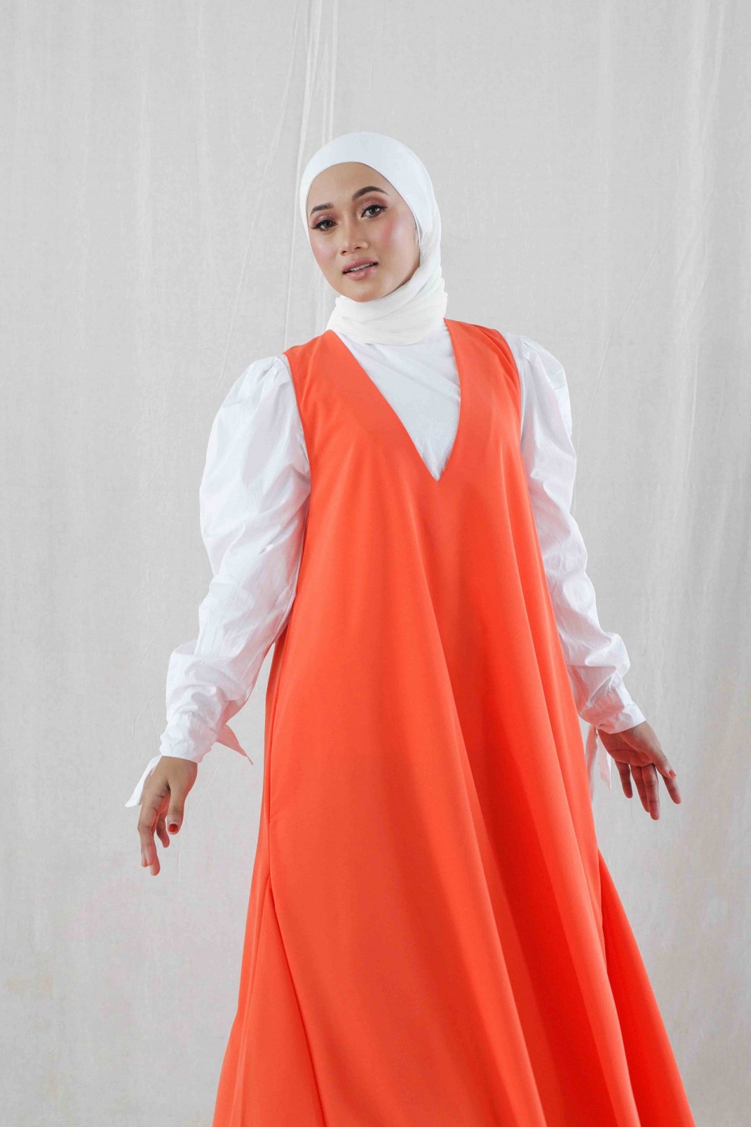 SHELLY DRESS IN ORANGE