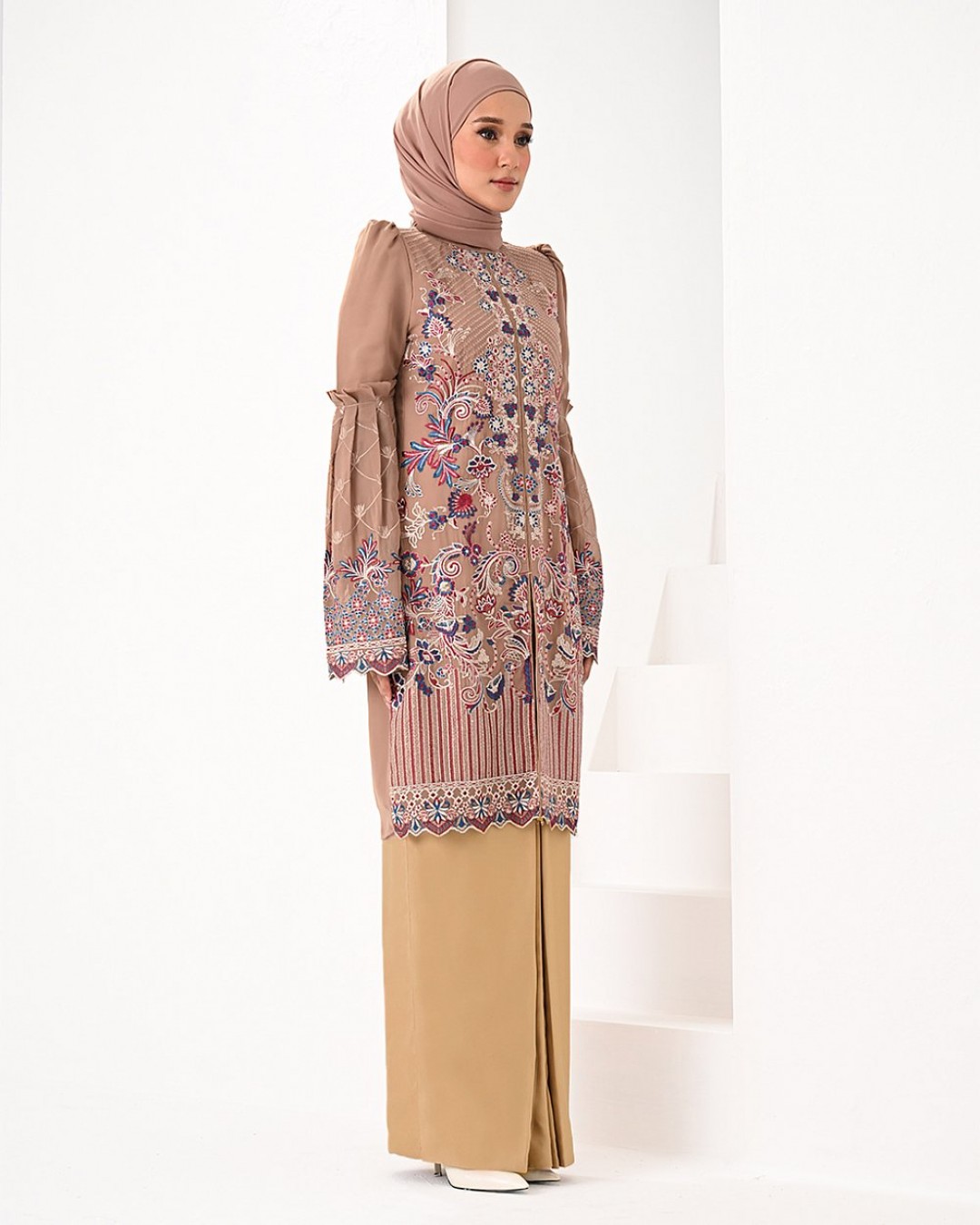UMASHREE IN BROWN