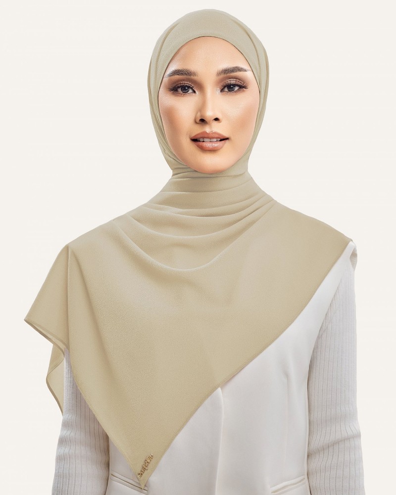 CHIFFON CRUSH IN BEIGE