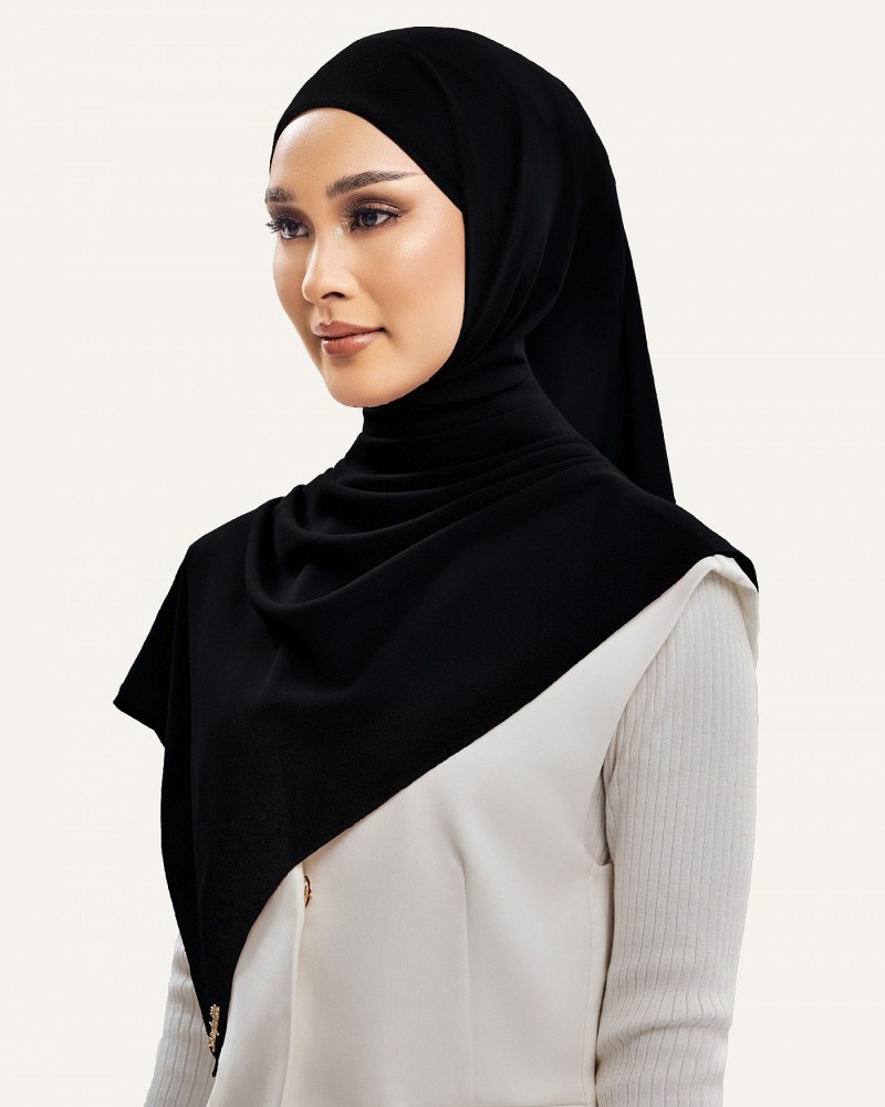 CHIFFON CRUSH IN BLACK