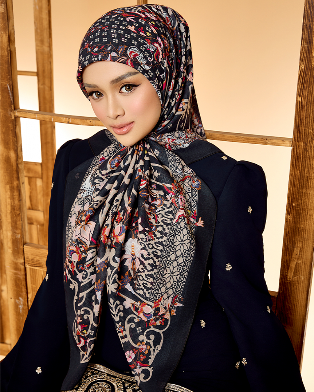 TENUN RAYA WULAN IN POSH BLUE