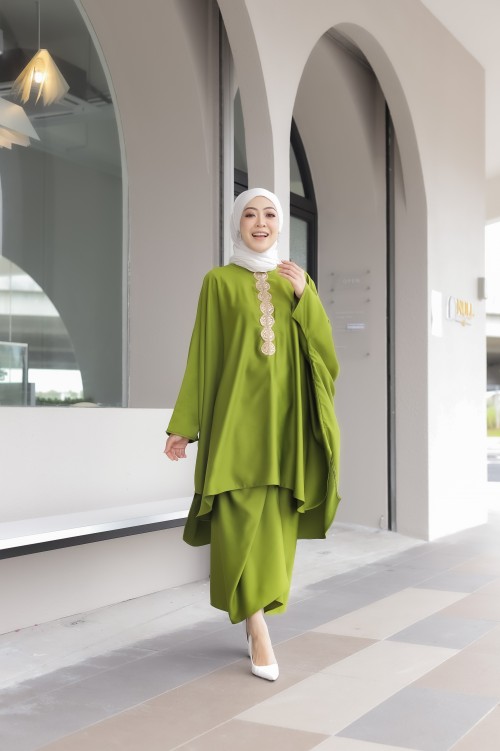 RANI CAFTAN IN FOREST GREEN