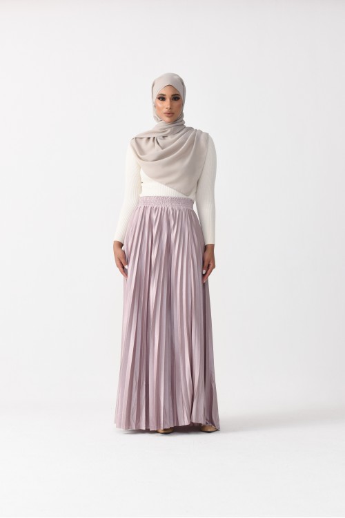 MADISON PLEATED SKIRT IN BLUSH PINK
